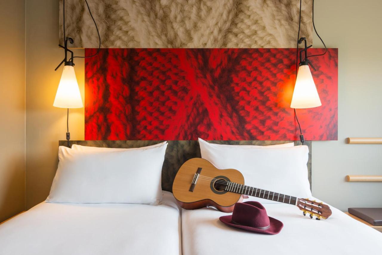 Ibis Paris Rueil Malmaison Экстерьер фото