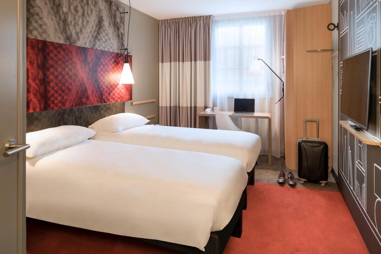 Ibis Paris Rueil Malmaison Экстерьер фото