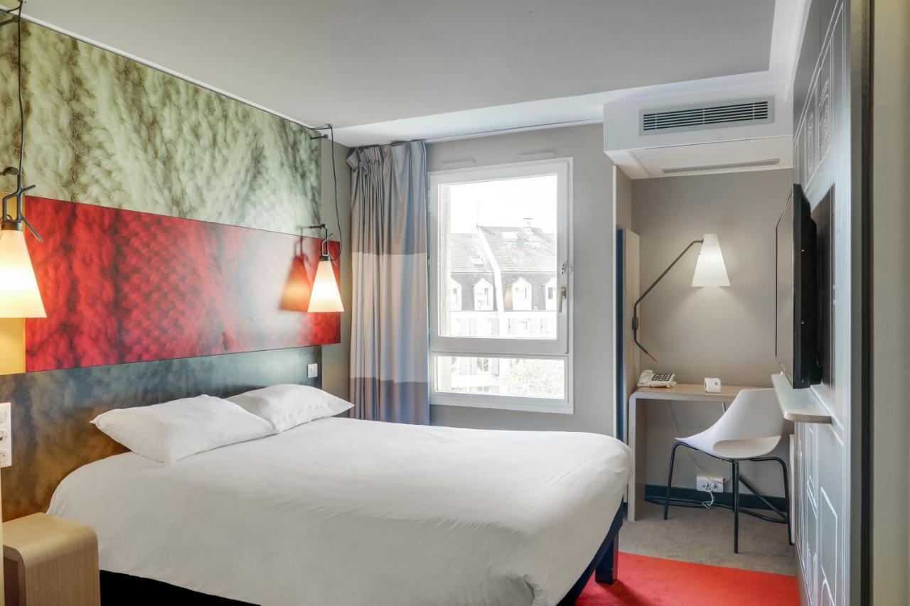 Ibis Paris Rueil Malmaison Экстерьер фото