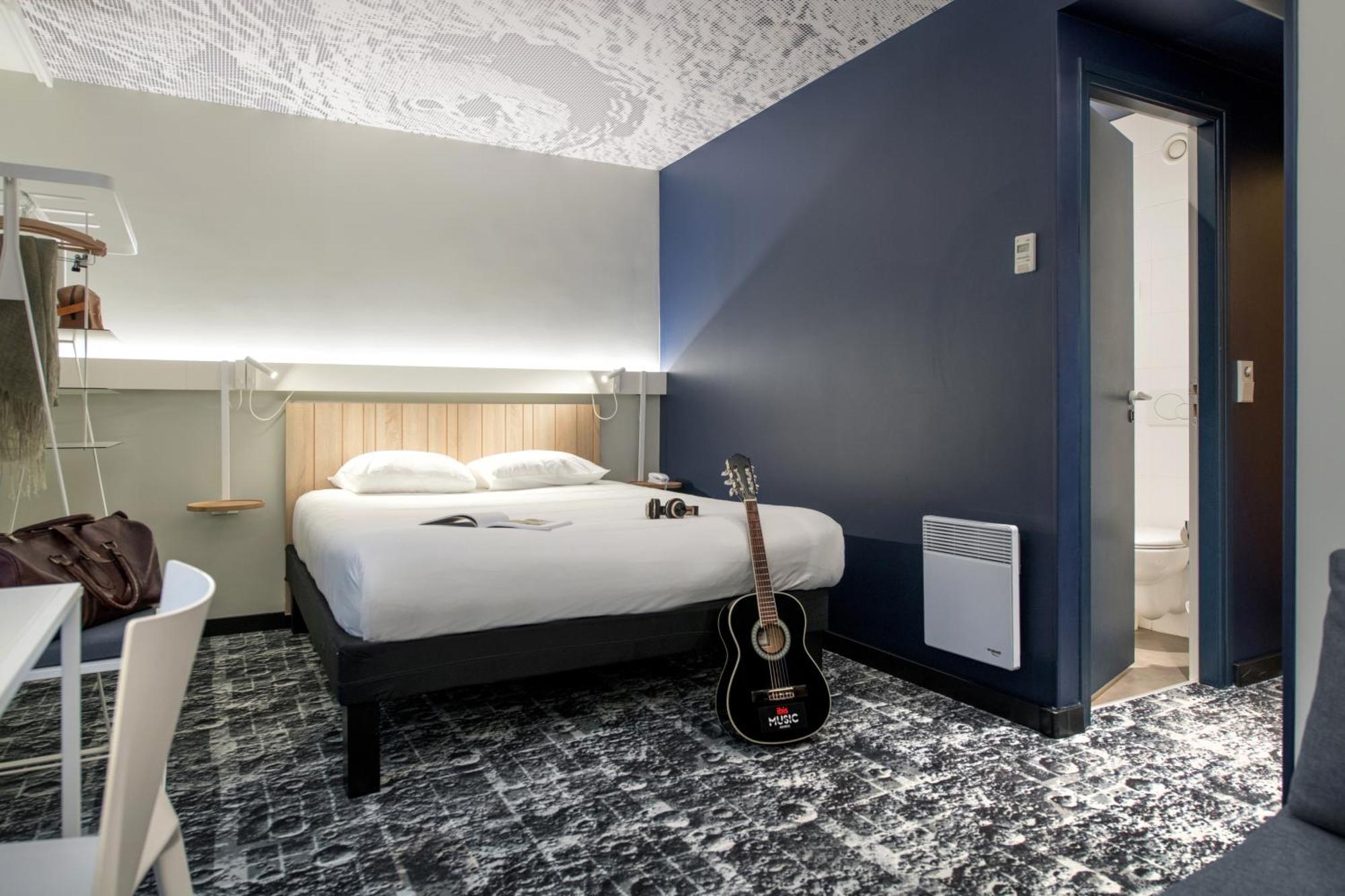 Ibis Paris Rueil Malmaison Экстерьер фото